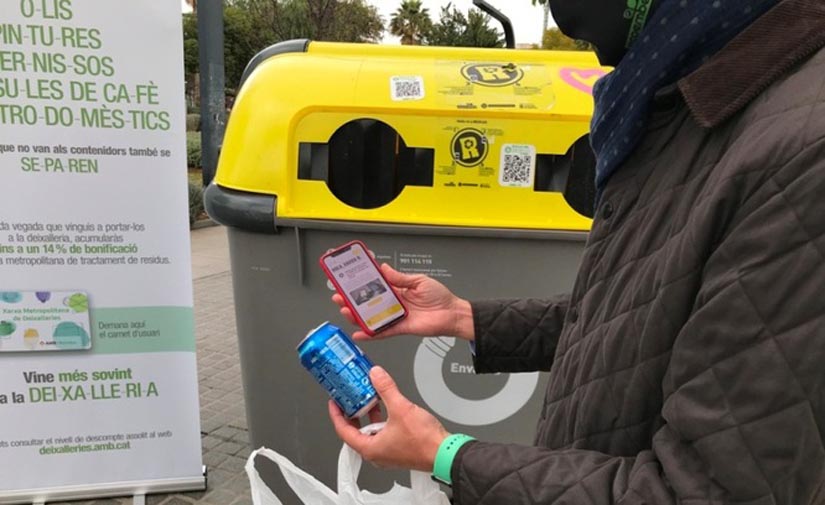 Punto verde de reciclaje en Badalona